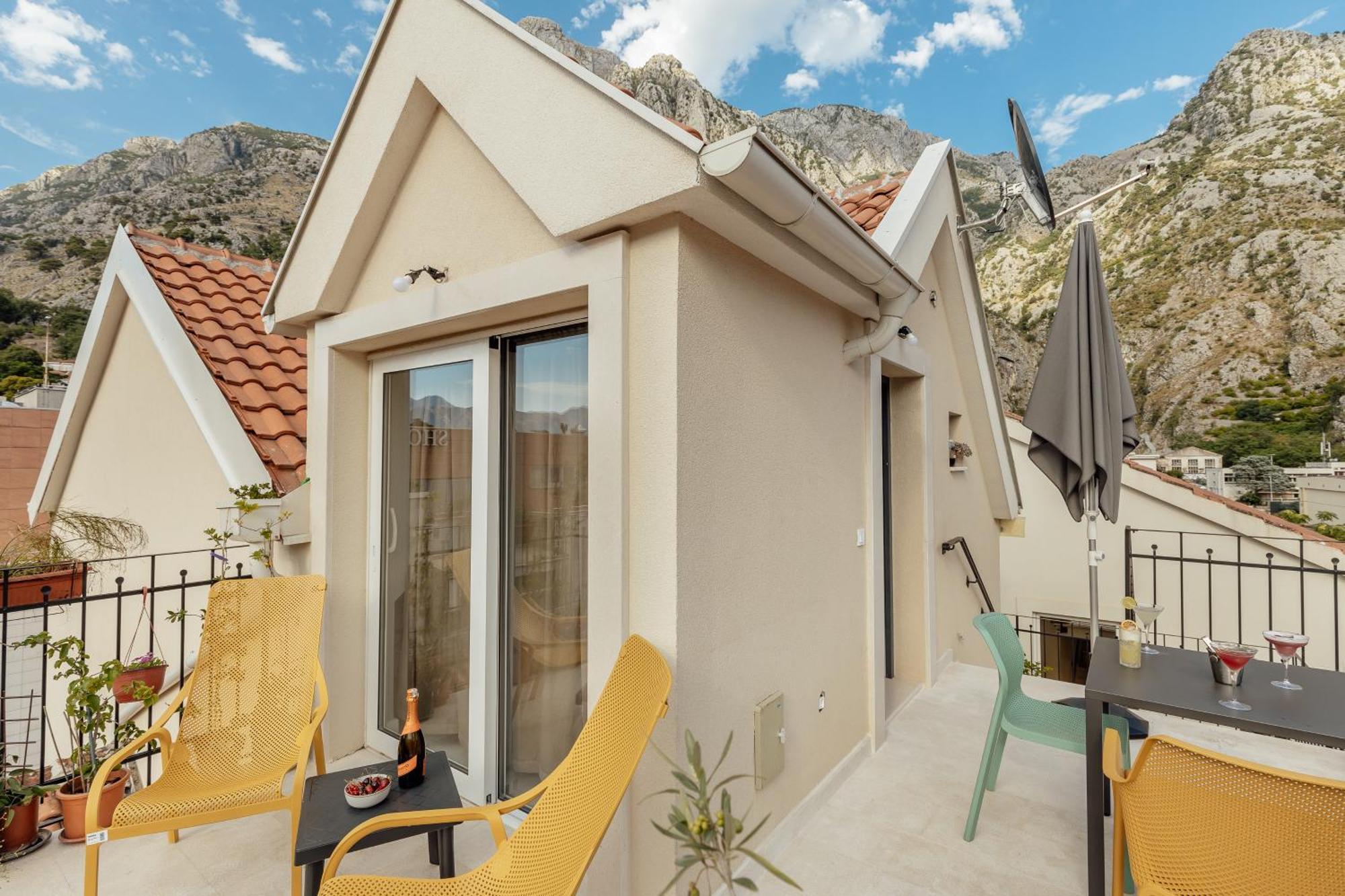Kotor Central Point Zewnętrze zdjęcie